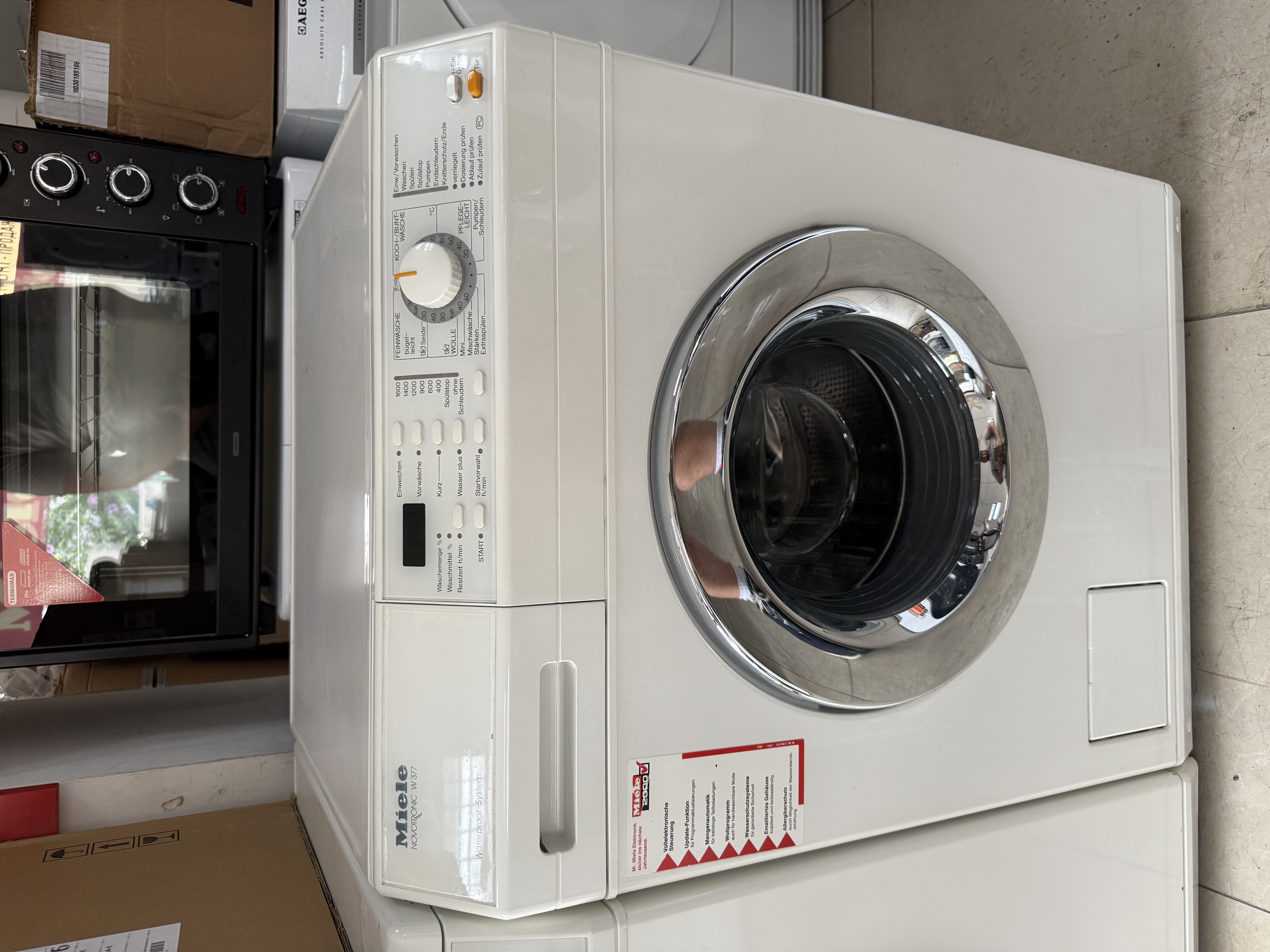Miele Novotronic W 377 с системой Waterproof System (WPS)