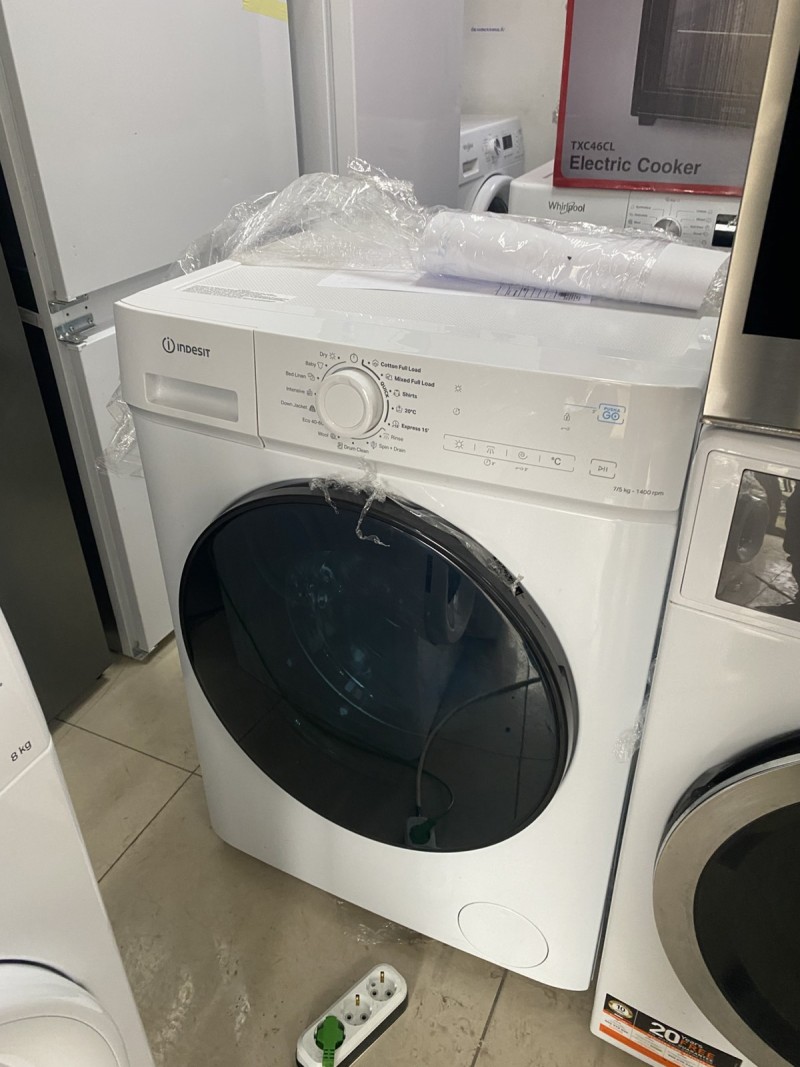 Пералнята със сушилня Indesit IDMA 75624B MY TIME EE